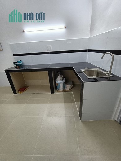 Nhà Hẻm Đẹp 1 Sẹt Thẳng Tắp, 42m2, 3PN, 2 Tầng, 6,8 Tỷ, CMT 8 Tân Bình