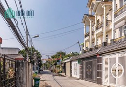 MẶT TIỀN KINH DOANH - THẠNH LỘC QUẬN 12 - 4 TẦNG BTCT, 4 PN, CHỈ NHỈNH 5 TỶ.