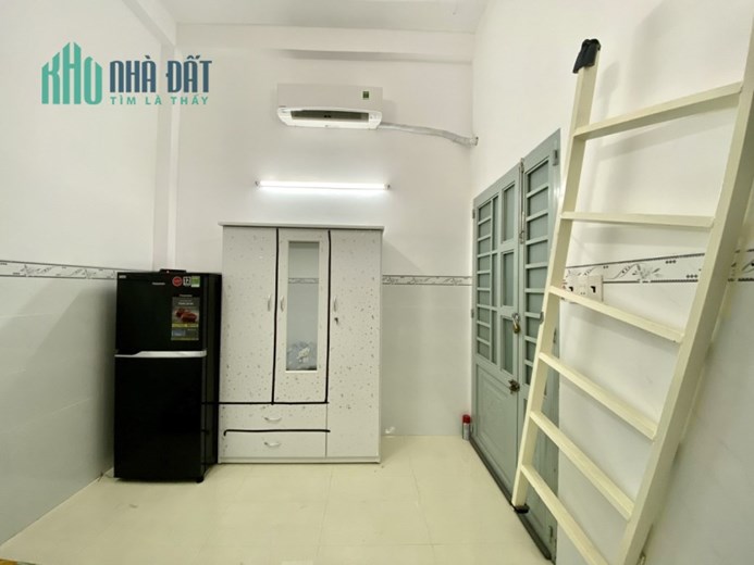Cho thuê Phòng có máy lạnh, rộng rãi, sạch đẹp tại 136/46A Bùi Văn Ba, Tân Thuận Đông, Quận 7