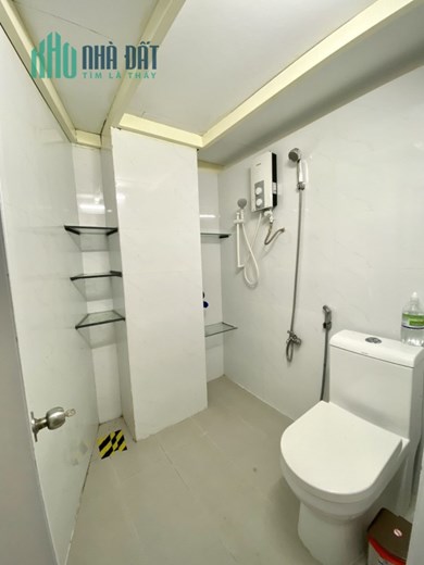 Cho thuê Phòng có máy lạnh, rộng rãi, sạch đẹp tại 136/46A Bùi Văn Ba, Tân Thuận Đông, Quận 7