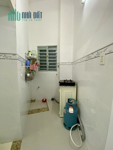 Cho thuê Phòng có máy lạnh, rộng rãi, sạch đẹp tại 136/46A Bùi Văn Ba, Tân Thuận Đông, Quận 7