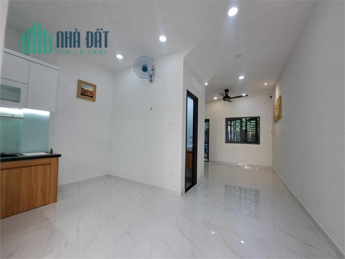 BÌNH THẠNH NGAY CHỢ BÀ CHIỂU - 38M2 - 2 TẦNG- NHÀ MỚI- Giá chỉ 4 tỷ xíu
