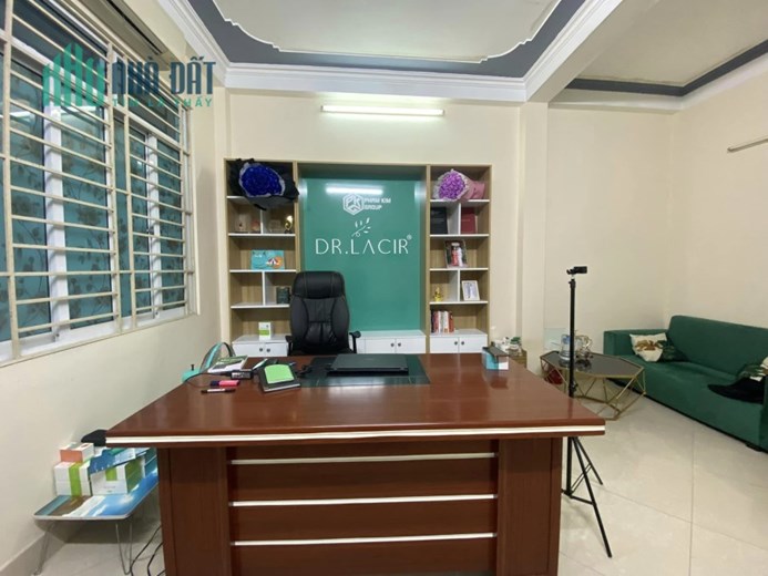 Ngõ 17 Phùng Chí Kiên, Cầu Giấy, 56m2, 4 tầng, 7.8 tỷ, ô tô đỗ cửa