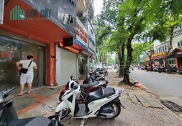 Bán Tòa nhà Làng Quốc Tế Thăng Long, Cầu Giấy. 200m2x4; MT8m; giá 43 tỷ. Phương