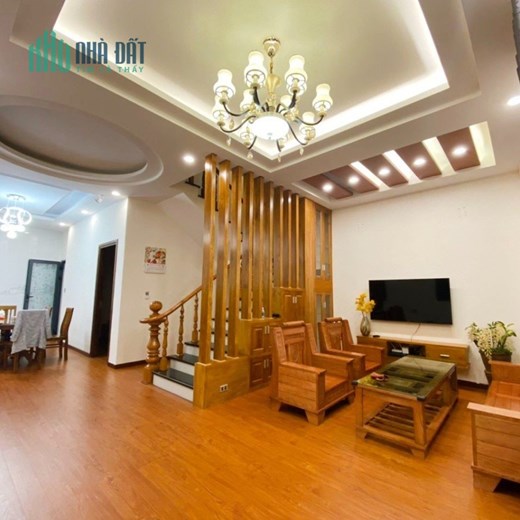Biệt thự Cao Thắng, Đà Lạt - 131m2 - 5 phòng ngủ - Giá cực tốt chỉ 9.1 tỷ
