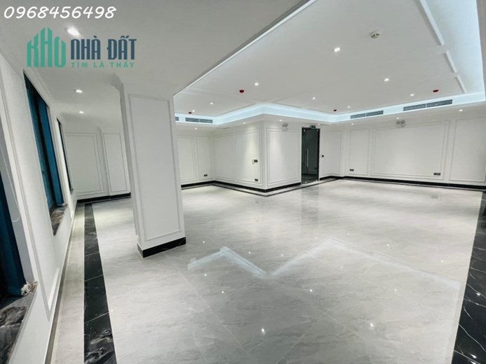 Chính Chủ Bán Toà Nhà Văn Phòng Phố Nguyễn Văn Cừ Đẳng Cấp Nhất Long Biên, 7 Tầng Thang Máy, DT