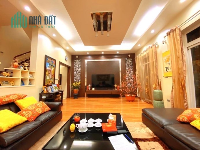 Bán Tòa nhà Đào Tấn, Ba Đình. 190m2x9; MT12m; giá 48 tỷ. Phương
