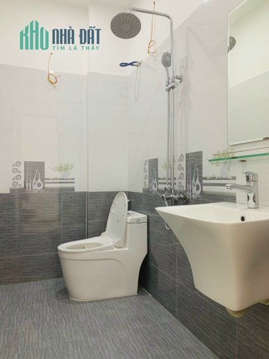 Bán nhà phố Khúc Thừa Dụ, diện tích 62m 3 tầng mới tinh độc lập, GIÁ 3.45 tỉ