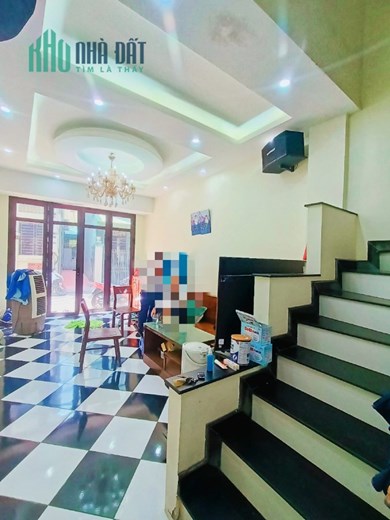 nhà mới THẠCH BÀN, GẦN PHỐ, XE 24 CHỖ ĐỖ CỬA, KINH DOANH. GIÁ RẺ