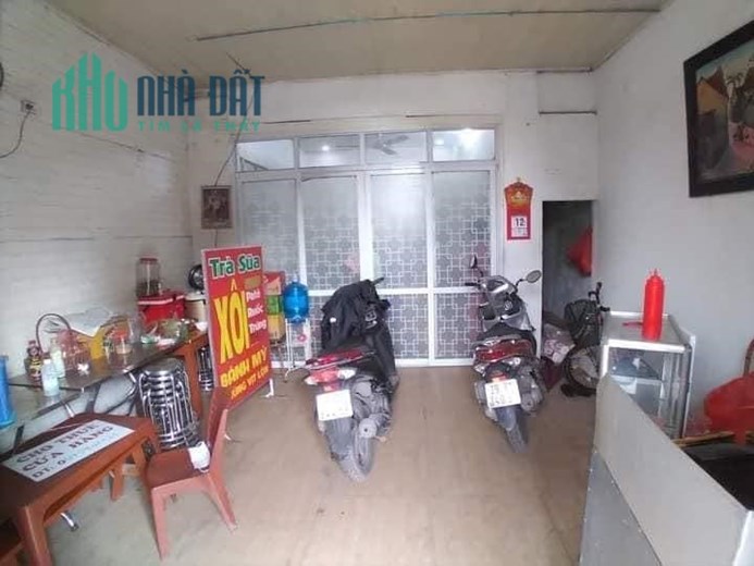 Bán nhà mặt đường Phạm Văn Đồng, Bắc Từ Liêm, 30m2, giá 5.2 tỷ, SĐCC