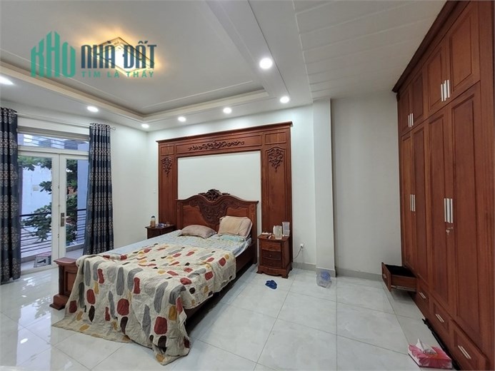 MTKD  Nguyễn Tư Giản, Phường 12, Gò Vấp  - 95m2, 4 tầng, 11.5 tỷ