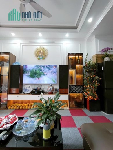 Nhà mới nhất Mỹ Đình, Nam Từ Liêm, ô tô vào nhà, KD, 50m2, giá 6.3 tỷ