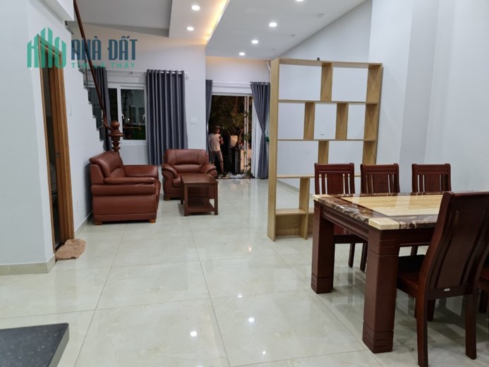 Nhà phố khu RIOVISTA diện tích 75m đúc 2 lầu khu compound