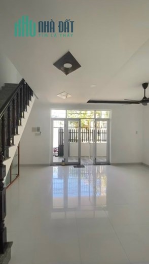 Bán nhà 2 tầng chợ Mới, Vĩnh Ngọc chỉ 2,3 tỷ