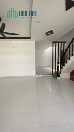 Bán nhà 2 tầng chợ Mới, Vĩnh Ngọc chỉ 2,3 tỷ