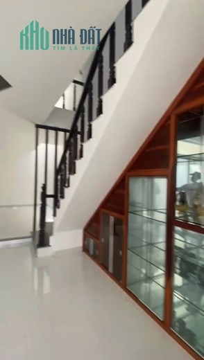 Bán nhà 2 tầng chợ Mới, Vĩnh Ngọc chỉ 2,3 tỷ