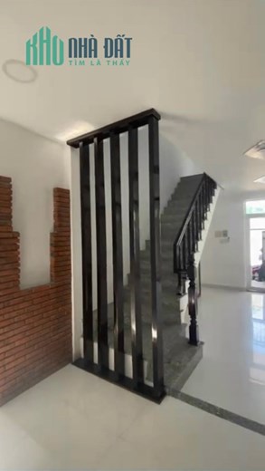 Bán nhà 2 tầng chợ Mới, Vĩnh Ngọc chỉ 2,3 tỷ