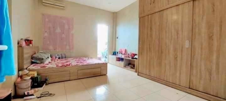NHÀ ĐẸP 4 TẦNG DT:32M2 3 PHÒNG NGỦ GẦN PHỐ TRẦN HƯNG ĐẠO QUẬN HOÀN KIẾM KHU DÂN TRÍ CAO VÀI P ĐI BỘ