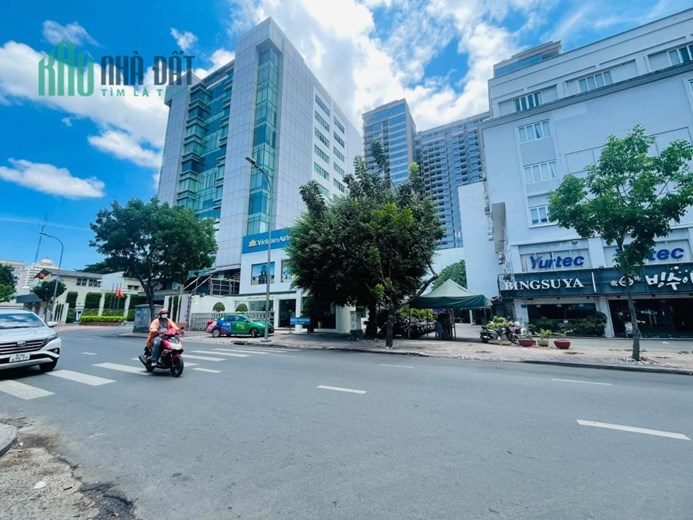 HẺM Ô TÔ SÁT MT, 42M2, 3 TÀNG, ĐINH TIÊN HOÀNG, P. ĐA KAO Q1