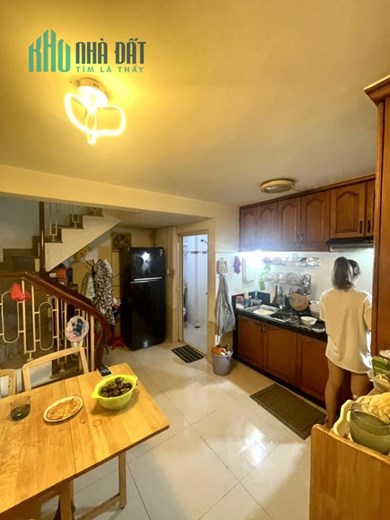 HẺM Ô TÔ SÁT MT, 42M2, 3 TÀNG, ĐINH TIÊN HOÀNG, P. ĐA KAO Q1