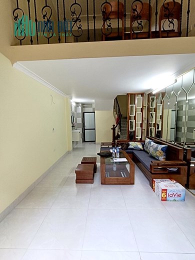 Bán nhà phố Cát Linh - Đống Đa, nhà mới 6 tầng, 10m ô tô, 20m ra mặt phố.