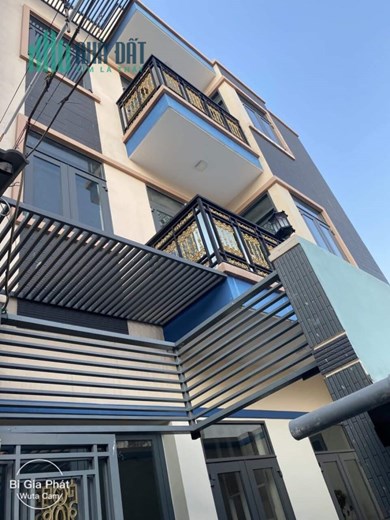 Ngộp Bán Nhà  Âu Cơ 64m2 - 3 tấm mới - Hem 8m