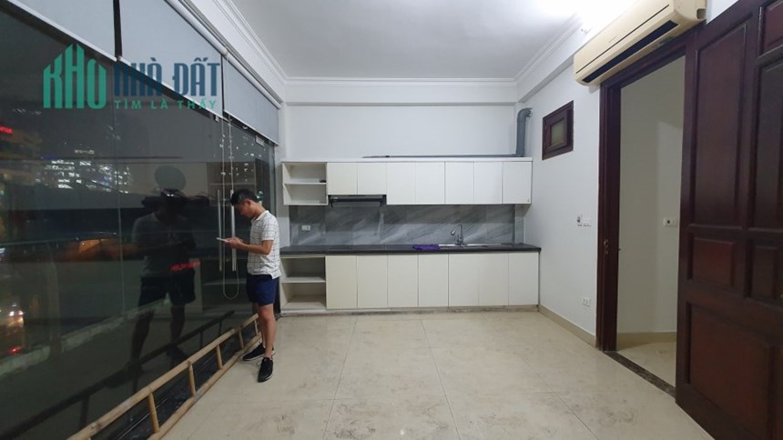 BÁN NHÀ MẶT PHỐ TRUNG KÍNH 65M2 x 7 TẦNG - VỈA HÈ ĐÁ BÓNG - KINH DOANH SẦM UẤT, 31 TỶ