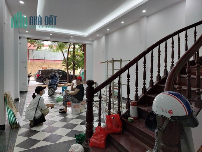 GẤP NGAYBán nhà Ngô Quyền PHÂN LÔ Ô TÔ, DÂN XÂY, GẦN PHỐ!Chỉ nhỉnh 6 tỷ