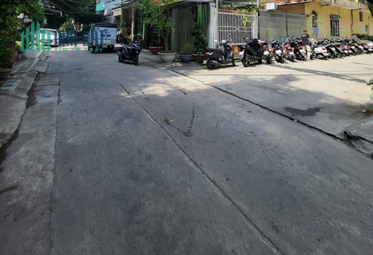 .Nhà MT đường Quy Hoạch ngay Cầu Rồng, 43m2, 4 tầng đúc, 3.x tỷ