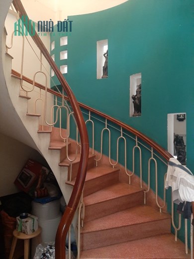 Bán Nhà MTKD Gần Chợ Tân Hương, Quận Tân Phú. 92m2, 3 Tầng, giá thành rẻ, Chỉ 9 Tỷ