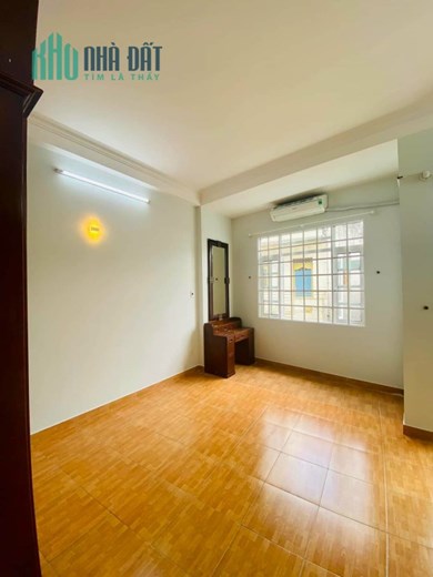 Nhà 4 tầng 4pn 40m2 Đường Số Tân Vĩnh, p4, Quận 4 6.3 tỷ
