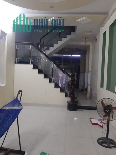 Bán Nhà 2 Tầng - Cổng Lớn - Ban Công Rộng - Nhỉnh 5 Tỷ - Hòa Hưng - Quận 10 - 0902934079