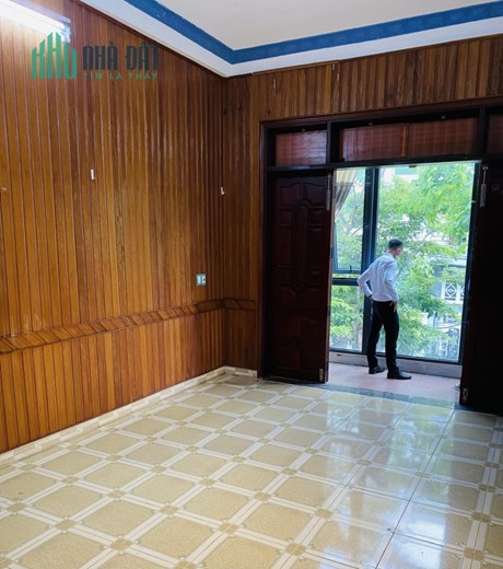 Bán nhà Vũ Trọng Phụng Hòa Cường Nam Hải Châu 4 tầng 70m2 nhỉnh 5 tỷ.