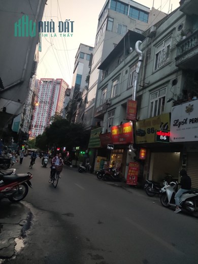 Chính chủ cần bán nhà gấp mặt phố Hoa Bằng, Cầu Giấy 75m² x 6T thang máy mới 19 tỷ.