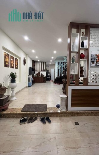 BÁN NHÀ LẠC LONG QUÂN, ngôi nhà ĐẸP- LÔ GÓC – GARA S75 giá bán CHÀO 9.5 TỶ