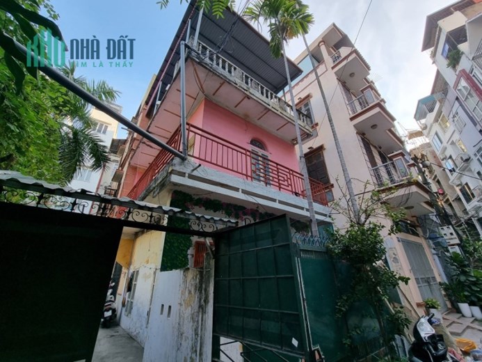 Bán nhà đường 800A, Cầu Giấy. 142m2, MT7m; giá 22.5 tỷ. Phương