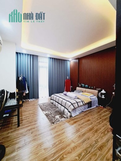 BÁN NHÀ LẠC LONG QUÂN, ngôi nhà ĐẸP- LÔ GÓC – GARA S75 giá bán CHÀO 9.5 TỶ