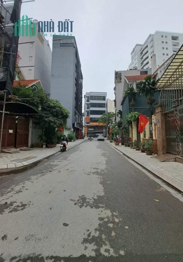 BÁN NHÀ LẠC LONG QUÂN, ngôi nhà ĐẸP- LÔ GÓC – GARA S75 giá bán CHÀO 9.5 TỶ