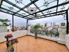 CẦN BÁN GẤP -PLÔ - NGUYỄN NGỌC NẠI 40M x 6T- Ô TÔ TRÁNH- THANG MÁY- FULL NỘI THẤT- GIÁ 9.2 TỶ