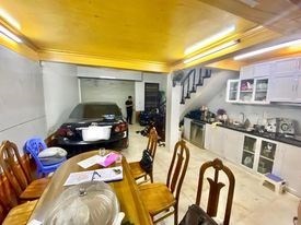 CẦN BÁN GẤP -PLÔ - NGUYỄN NGỌC NẠI 40M x 6T- Ô TÔ TRÁNH- THANG MÁY- FULL NỘI THẤT- GIÁ 9.2 TỶ