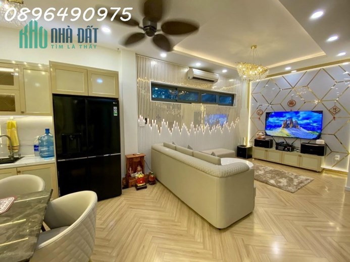 SIÊU PHẦM - TRƯỜNG Công ĐỊnh- Tân Bình - Xem là chốt -  XE HƠI ĐỖ CỔNG - SÁT MẶT TIỀN - 47m2 -