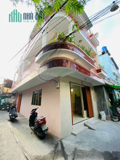 Nhà trệt 2 lầu 3PN3WC 4x16 bán 5,9 tỷ hẻm 4m