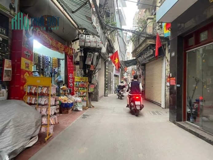 Gấp lắm! Nguyễn Khang gần hồ, 50m ra phố chợ, ngõ ba gác tránh, 38m2, 5T, chỉ 4tỷ5