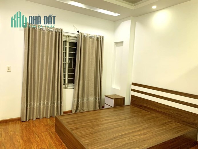 Gấp lắm! Nguyễn Khang gần hồ, 50m ra phố chợ, ngõ ba gác tránh, 38m2, 5T, chỉ 4tỷ5