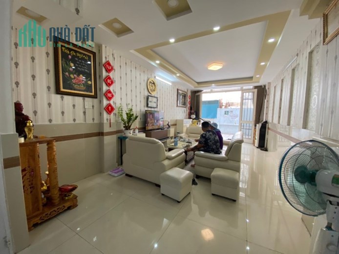 nhà mới vào ở ngay,HXH Phan Đăng Lưu 6 tầng 12,5 tỷ (Bán Gấp)