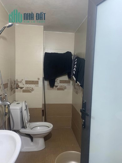 Cho thuê nhà MP Kim Giang , 80m2 x 3 tầng, giá 33tr
