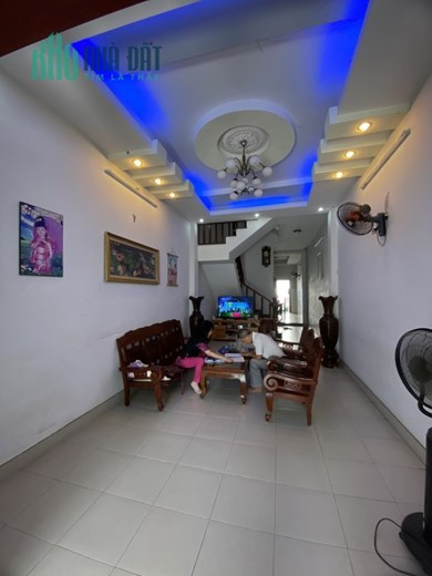 CHỦ CẦN BÁN NHÀ 1 TRỆT 2 LẦU, 3 PHÒNG NGỦ, PHÒNG KHÁCH, PHÒNG THỜ, HẺM XE HƠI ĐƯỜNG SỐ 9, PHƯỜNG