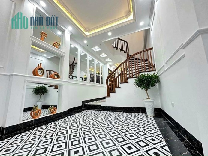 SIÊU PHẨM 445 NGUYỄN KHANG 37M2 X 5T, NGÕ 3M GẦN PHỐ - Ở ĐỈNH 4.5 TỶ