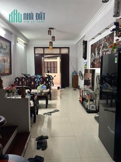 Lê Thanh Nghị, Hai Bà Trưng, nhà đẹp, kinh doanh, lô góc, 43m2, giá nhỉnh 4 tỉ