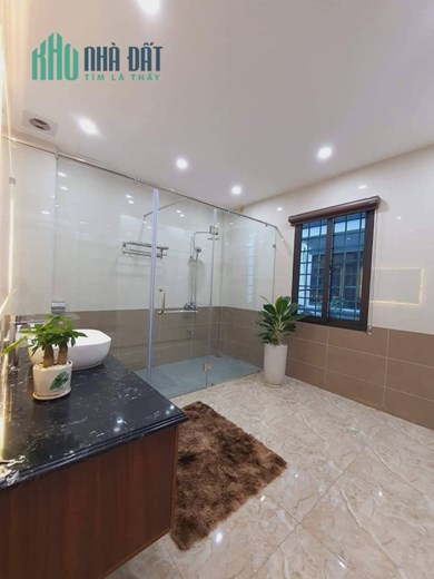 Bán nhà phố Bùi Xương Trạch, quận Thanh Xuân. THANG MÁY. Ô TÔ. 40m2 x 6T. Hơn 5 tỷ. 0968084286